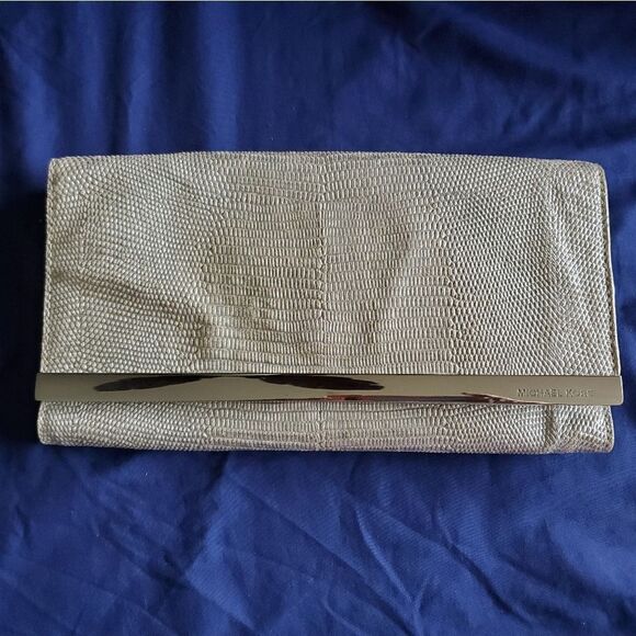 Michael Kors Silver Clutch Shoulder Purse - Picture 1 of 8